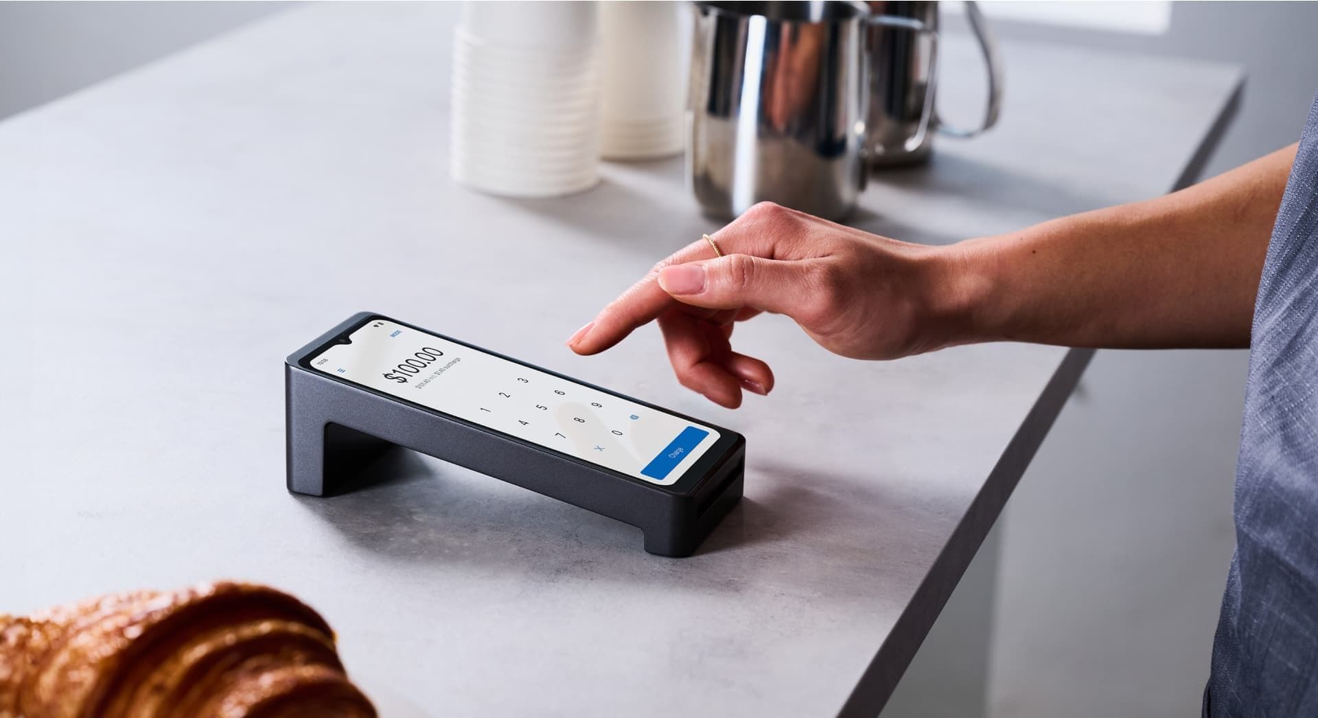 Zeller - Terminal 2 in Graphite, bakery