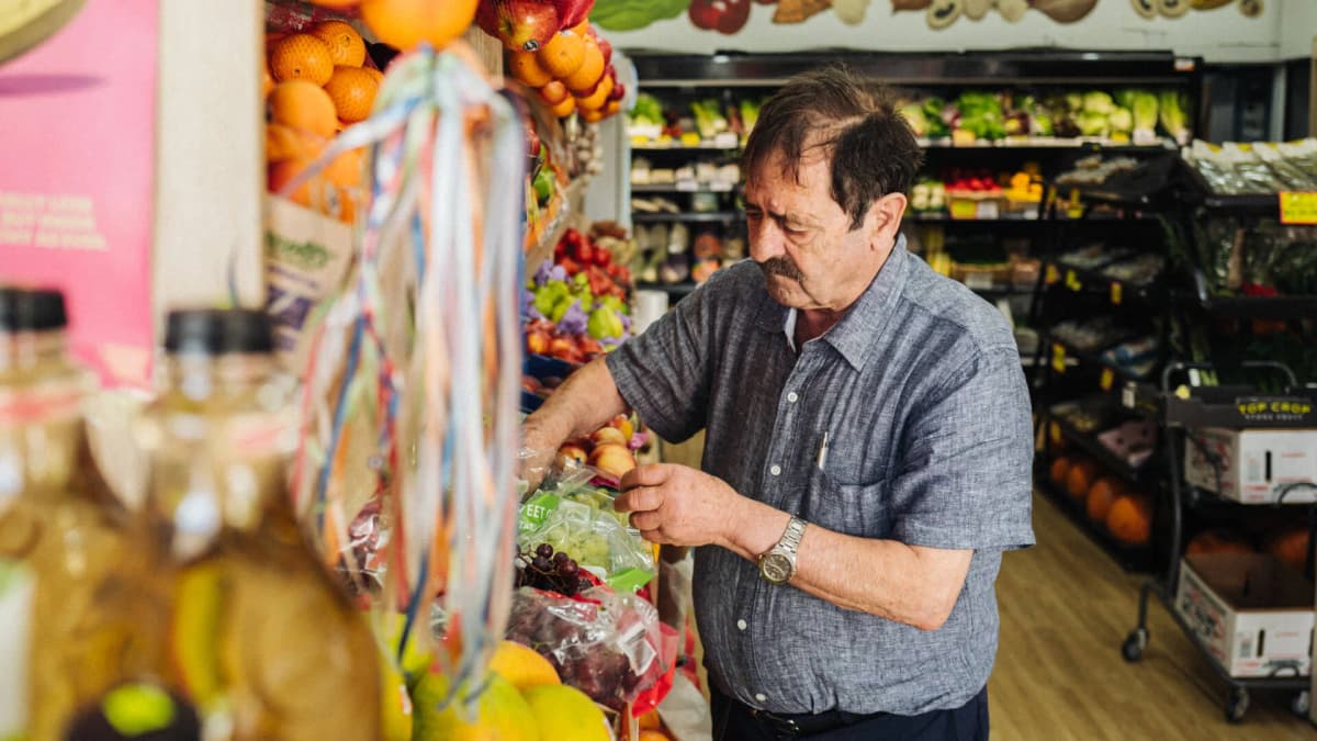 JF-2311-1082619-Johnnies-Fruit-Shop