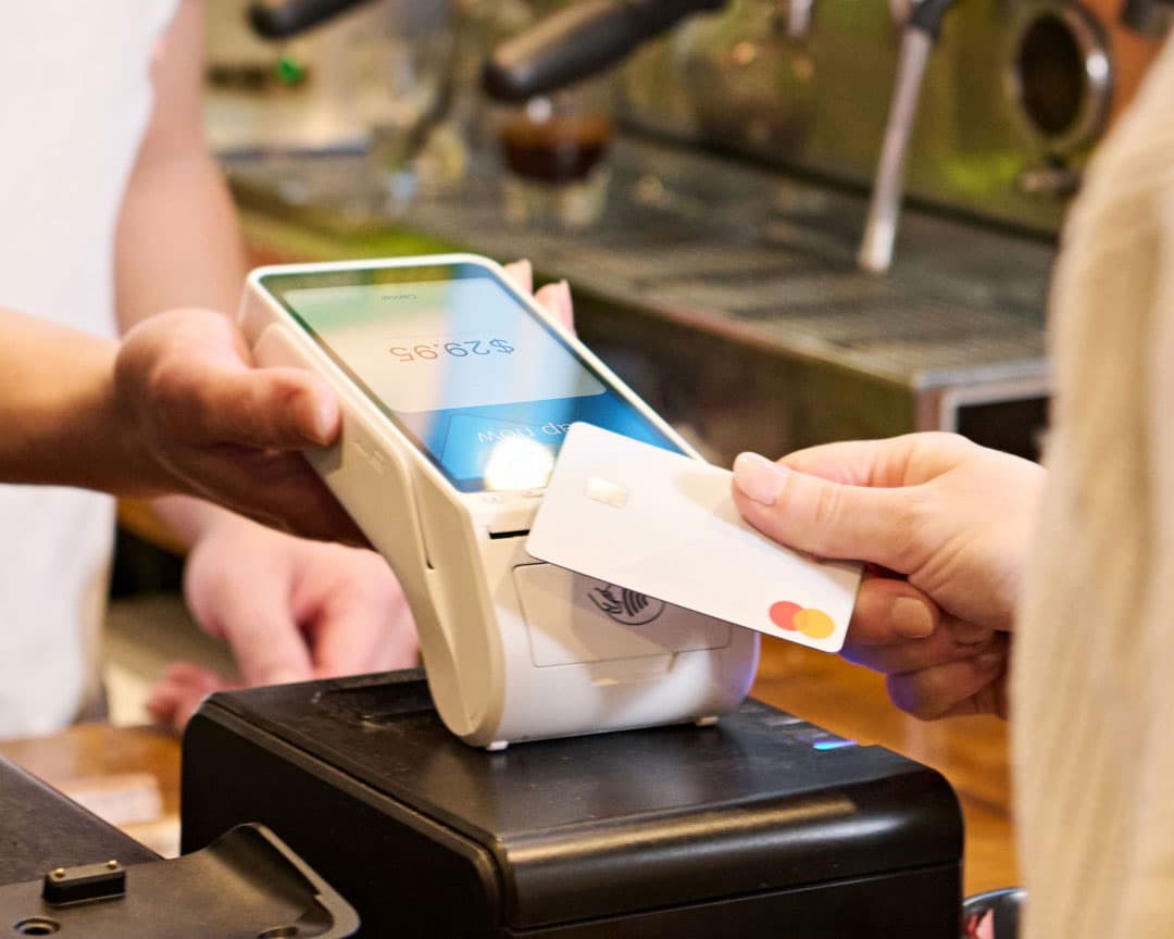 How An EFTPOS Terminal Can Benefit Your Business